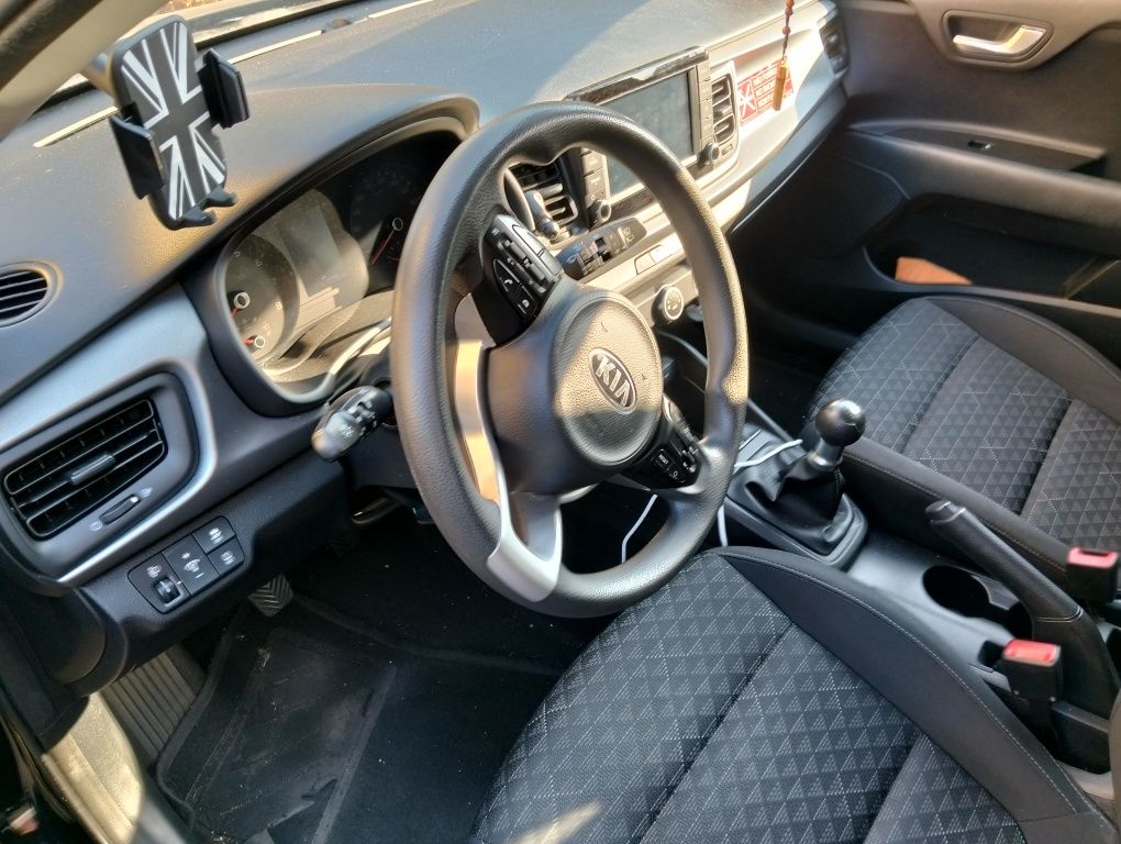 KIA RIO. 1.2 urban