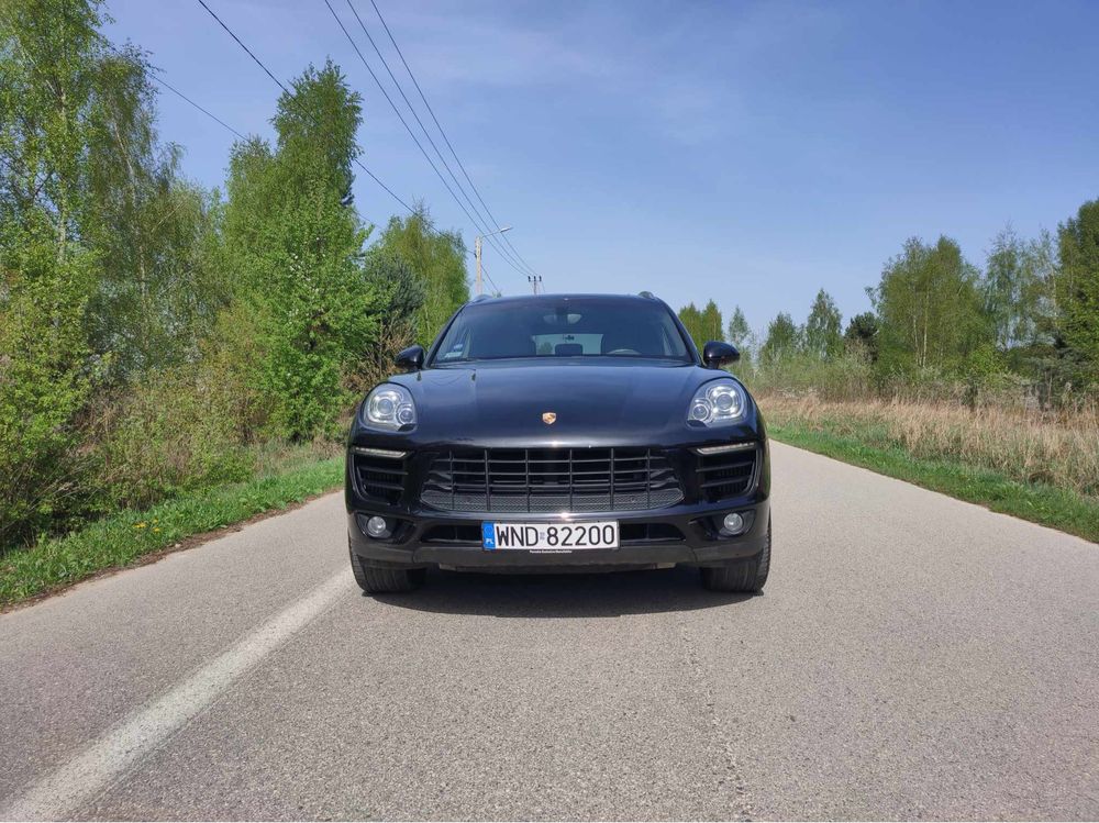 Porsche MACAN S. 3.0