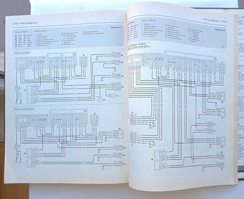 PEUGEOT 407 Livro de reparações ou manutenção