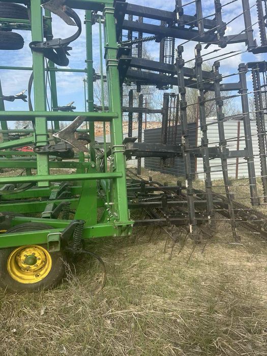 Культиватор John Deere 980