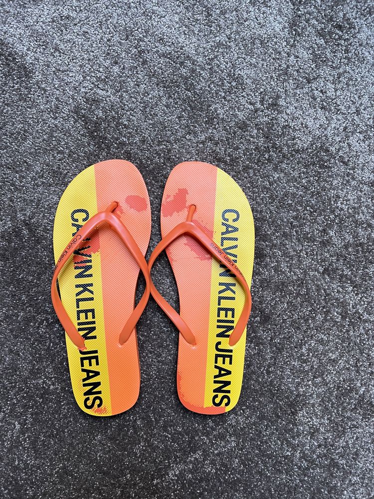 Klapki japonki marki Calvin Klein rozmiar 40-41