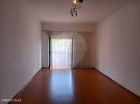 Apartamento T3 para arrendamento