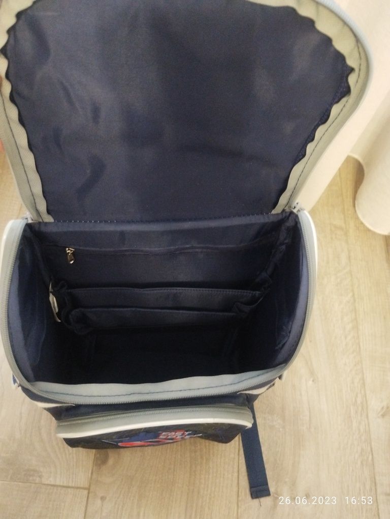 Рюкзак шкільний каркасний GoPack, бренд  Kite