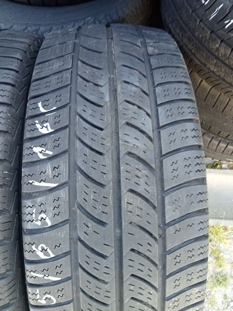 2x Opony Używane Całoroczne 225/65R16C Continental