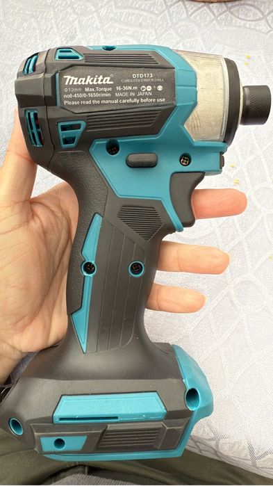 Nova Aparafuzadora Makita DTD173Z