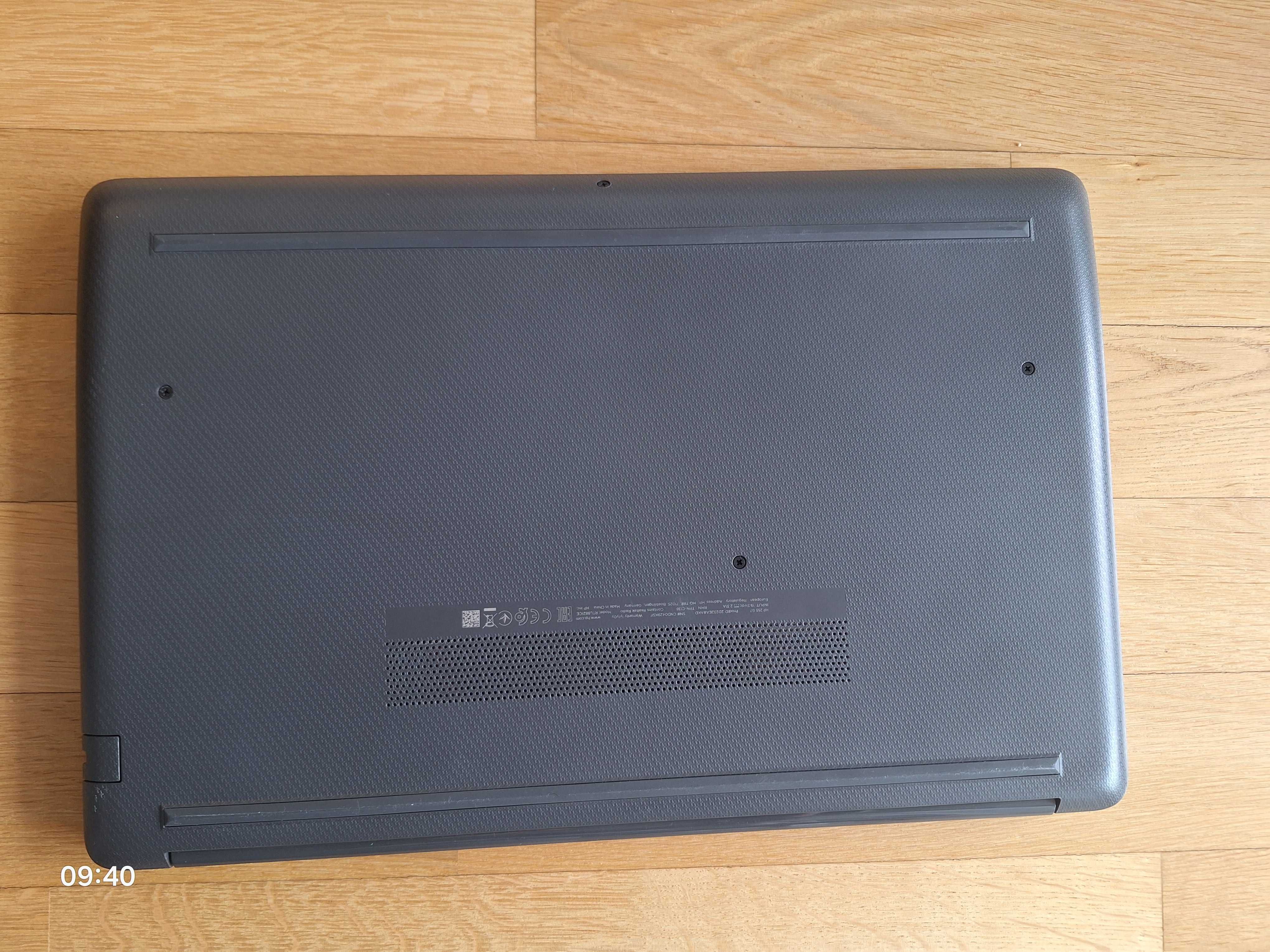 Laptopa HP 255 G7 15,6'' Full HD 8GB SSD 256GB Win10 Jak nowy
