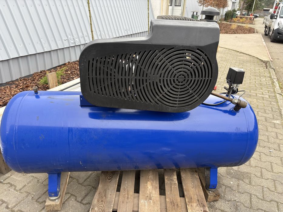 Kompresor olejowy Metabo LT500 HP10 500l