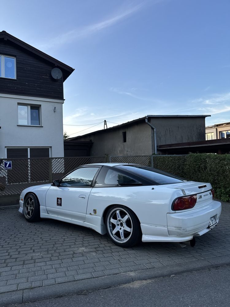Volk Racing TE37 5x114.3 17x8.5J+30