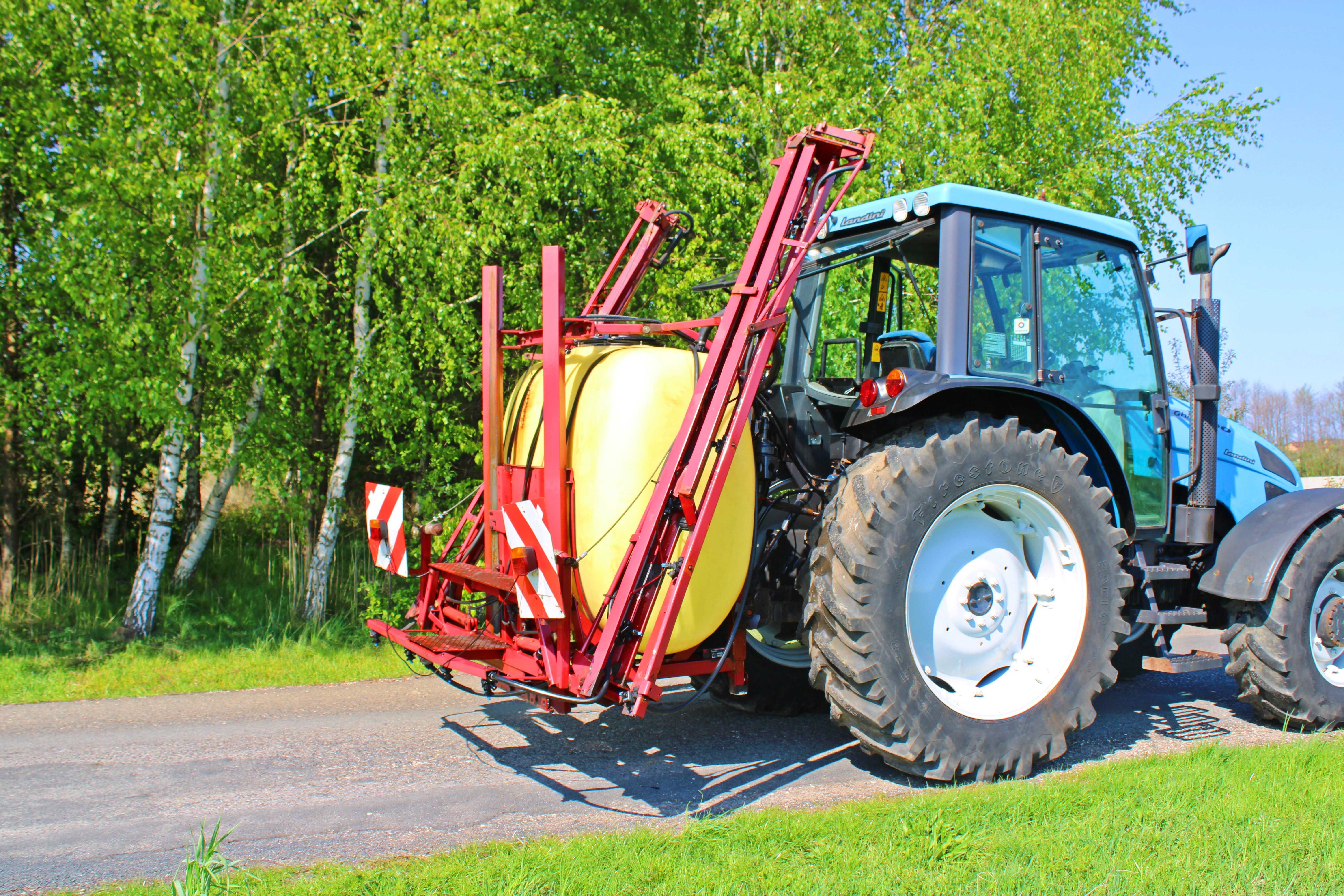 Opryskiwacz HARDI 1000 litrów Hydraulicznie rozkładana LANCA