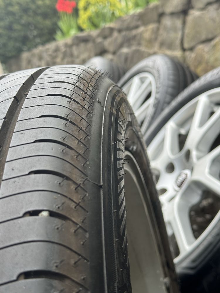 Резина літня гума R19 Goodyear EfficientGrip 2 SUV 225/55 99V