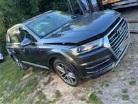 Audi Q7 S line