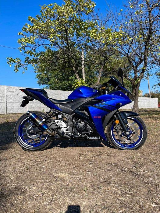 Мотоцикл Yamaha YZF-R25
