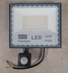 Halogen z fotokomórką 50W ip66 mini floodlight led.