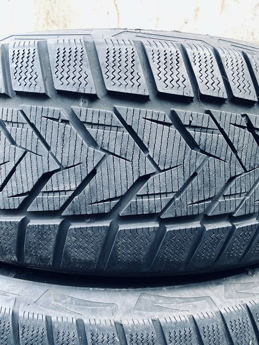 235 55 19 Vredestein Xtreme 85% шини зима