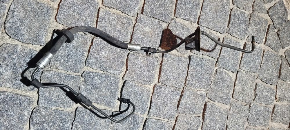 AUDI A4 B5 (8D) ETC - Tubo Hidráulico da Embraiagem REF 8E1,721,460C