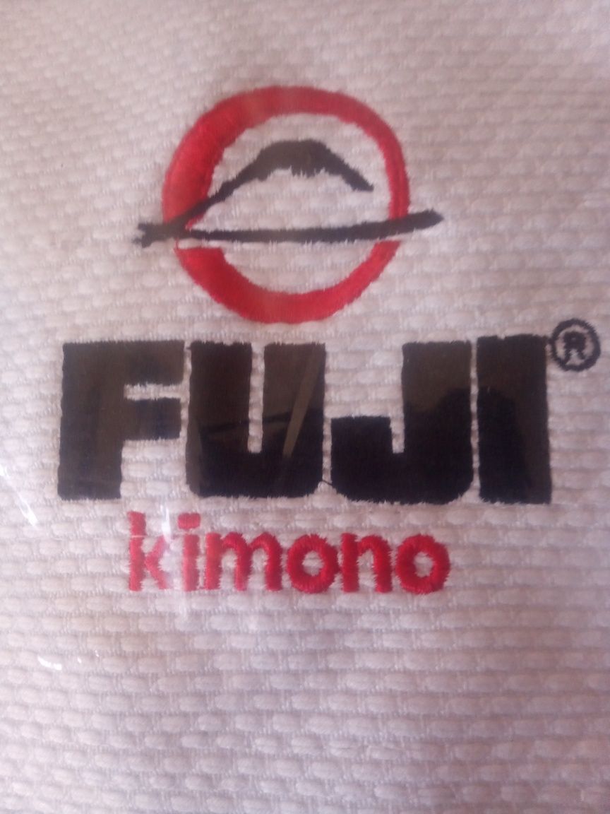 Кімоно Fuji A1 новий