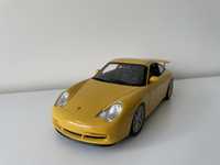 4. Model Porsche 911 GT3 1:18 HotWheels (nie bburago maisto revell)