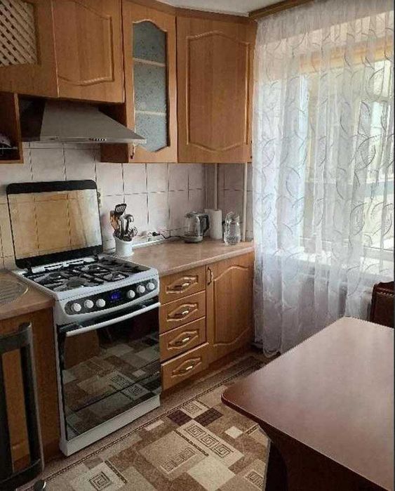 Продаж 3-х кімнатної квартири з чудовим ремонтом