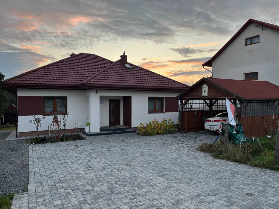 Nowoczesny dom 96 m² z 2023 roku – 2 garaże, altana M. zamiana za blok