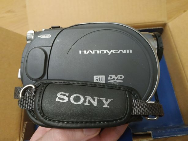 Sony DCR-DVD105E видеокамера