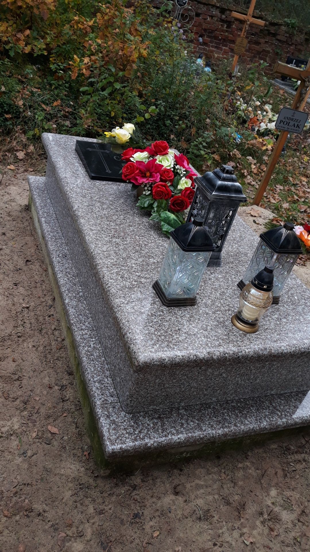 Sprzątanie grobów, opieka nad grobem, wiązanki,stroik