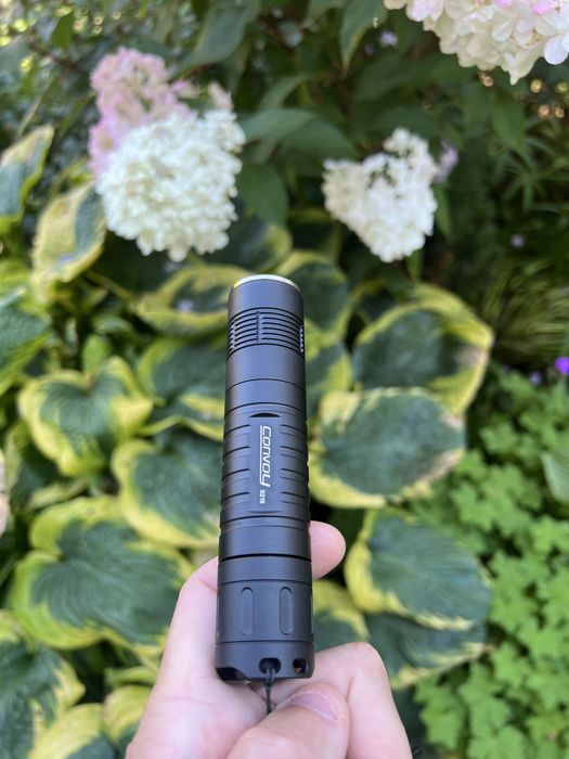Latarka Convoy S21B Xhp50.2 Nowa 5000K, EDC