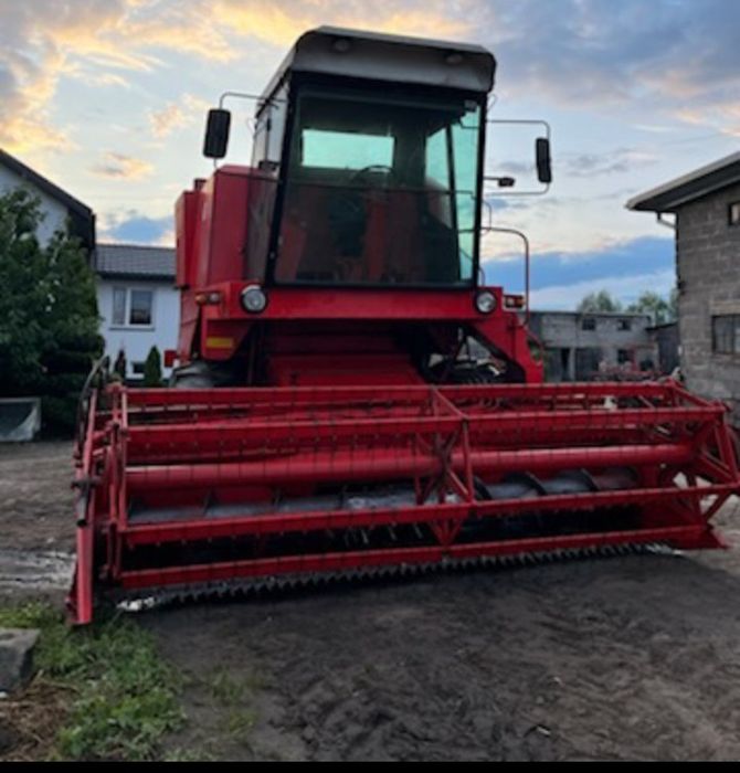 Sprzedam Kombajn Bizon zo 56