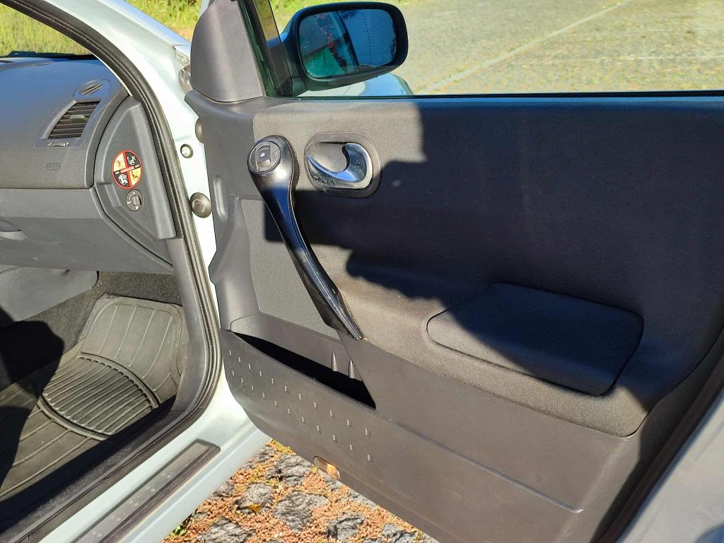 Renault Megane 1 5 dci 2004