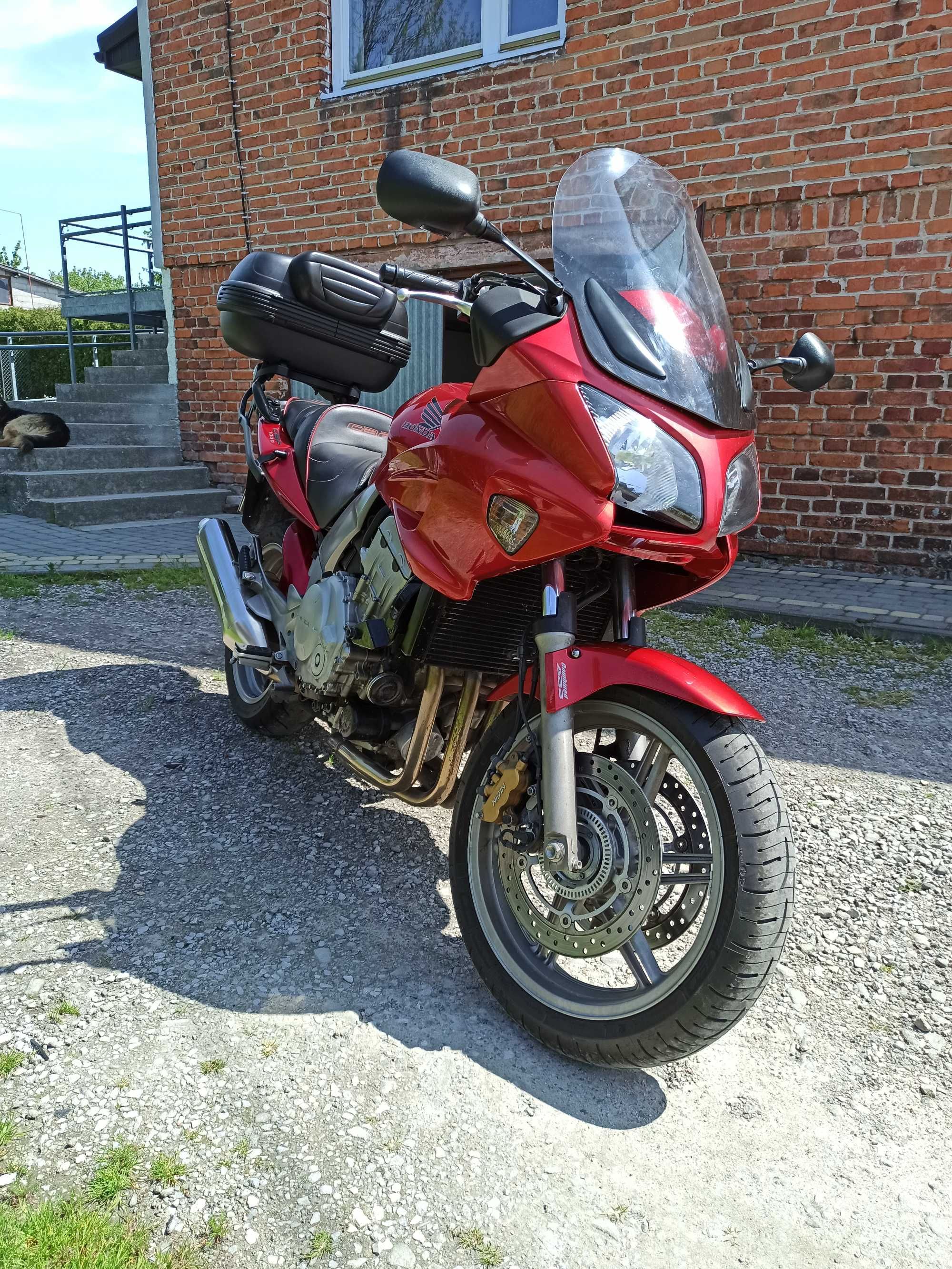 Ładna Honda CBF 1000