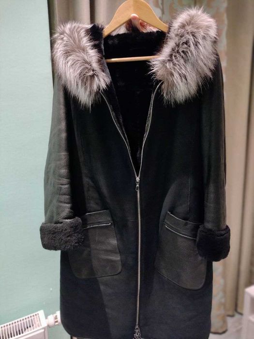 Натуральна шкіряна дублянка.