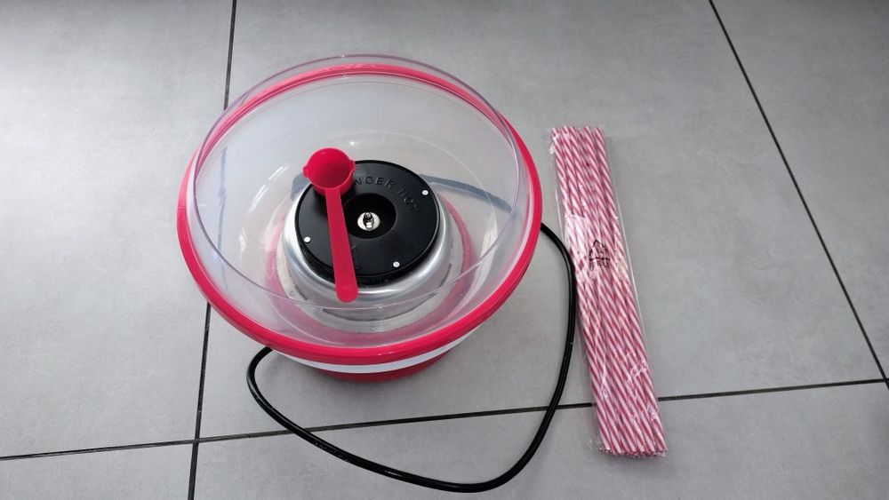 Maszyna do robienia waty cukrowej