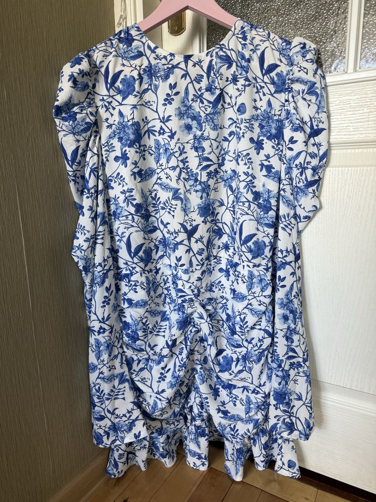 Плаття Zara, Mango