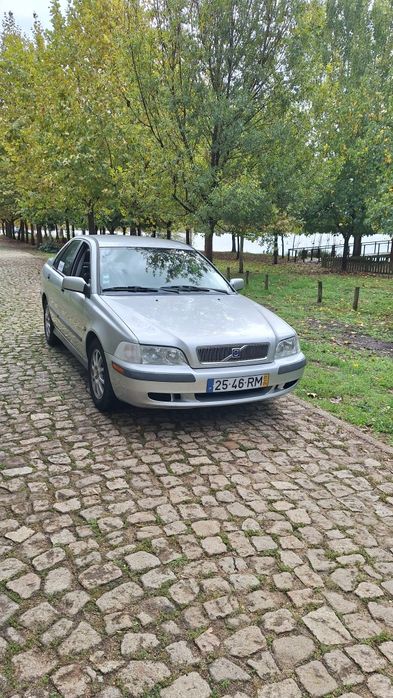 Volvo s40  em bom estado