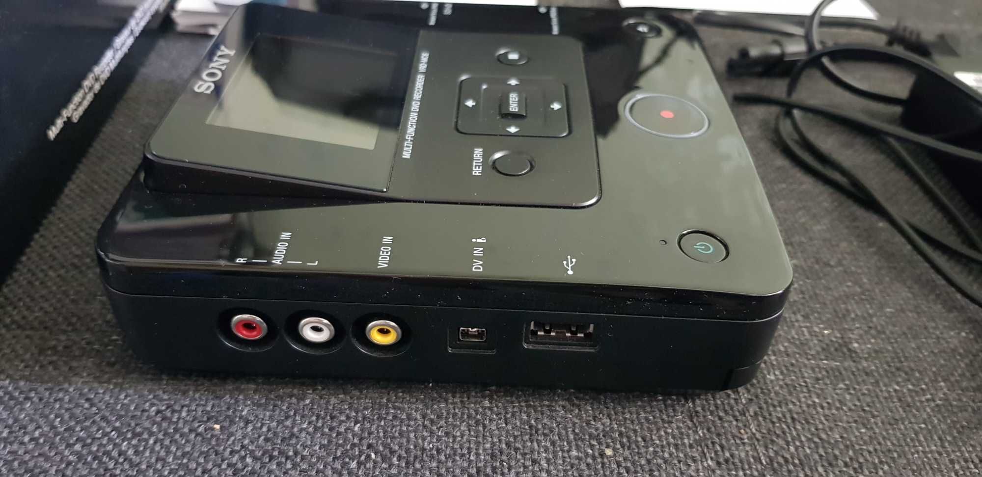 Sony VRD-MC6  Wielofunkcyjna Nagrywarka DVD