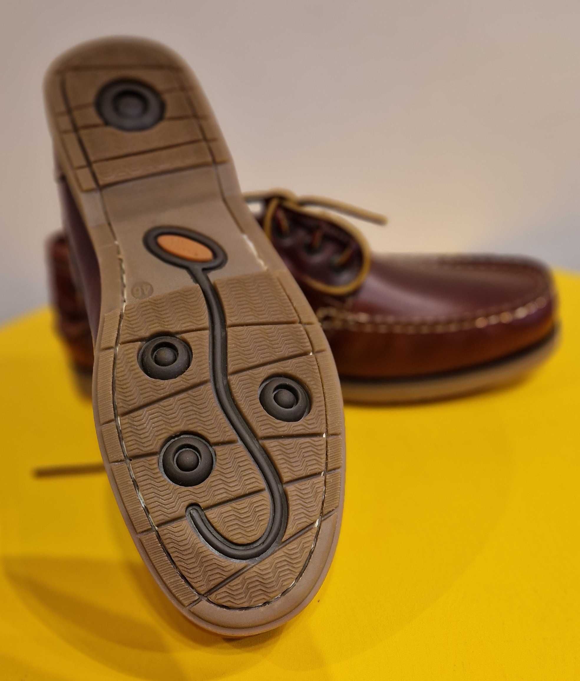 Męskie pantofle firmy Daniel Hechter typu deck shoes. Rozm. 46