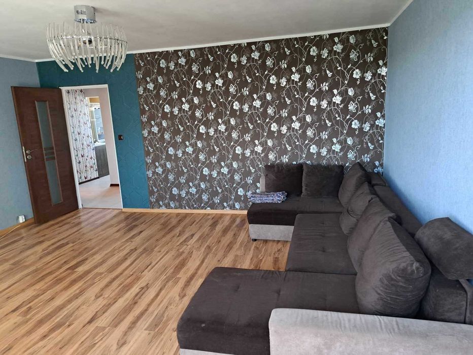 Do wynajęcia mieszkanie 60 m, 3 pokoje, winda. Blisko centrum.