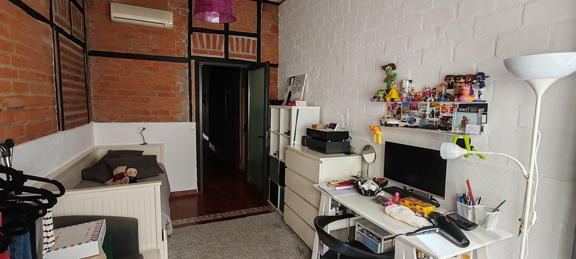 T3+2 mobilado com 150m2 + terraço 22m2 junto ao Metro Alameda