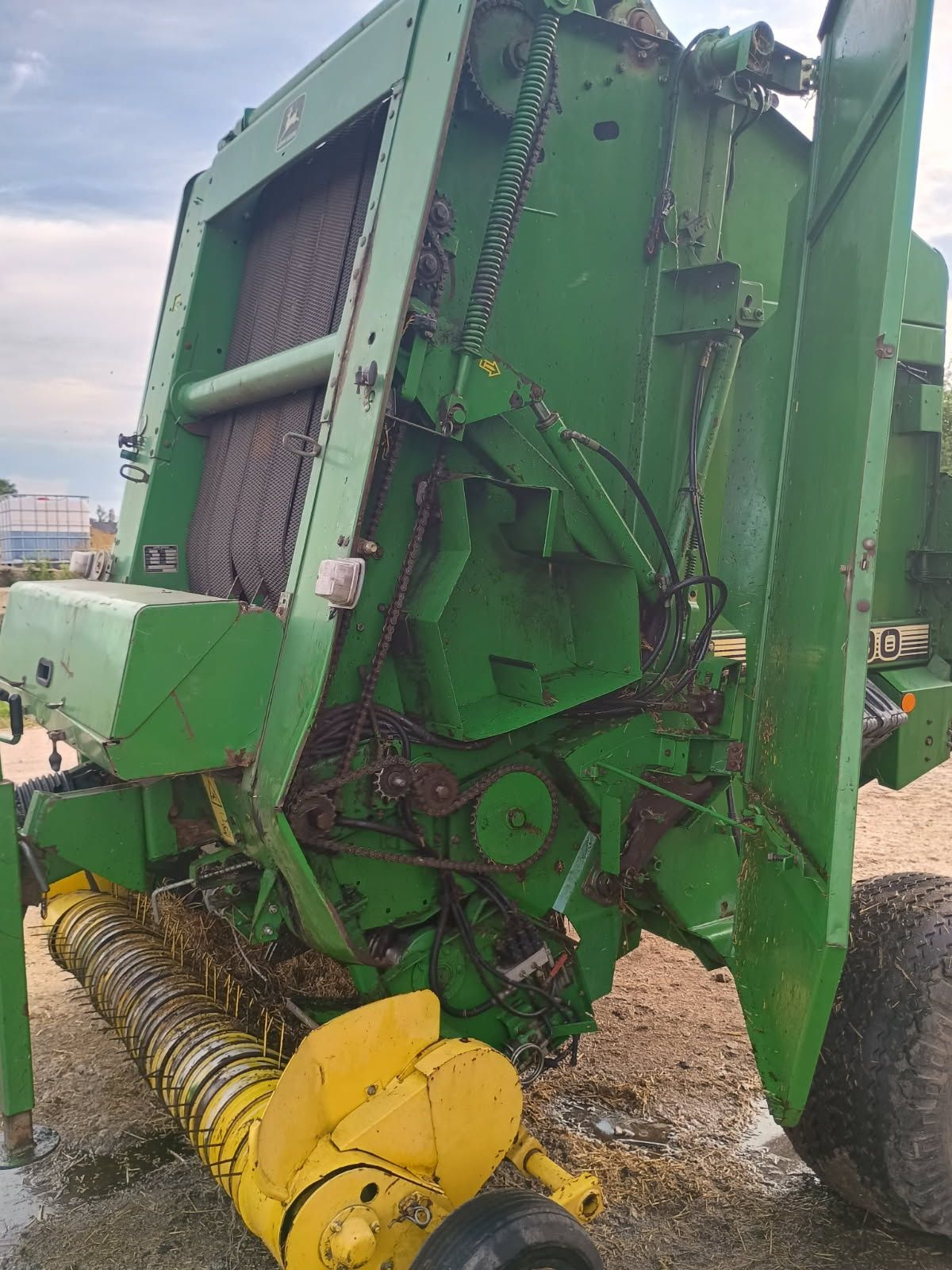 Sprzedam prasę John Deere 590