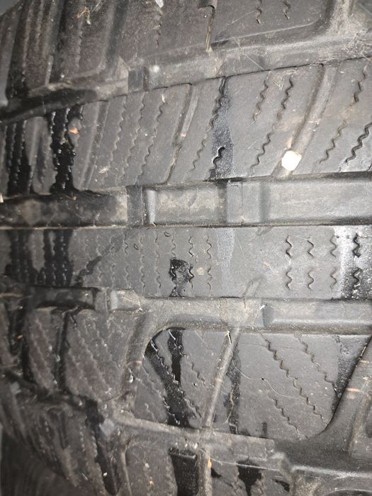 Sprzedam Opony zimowe.