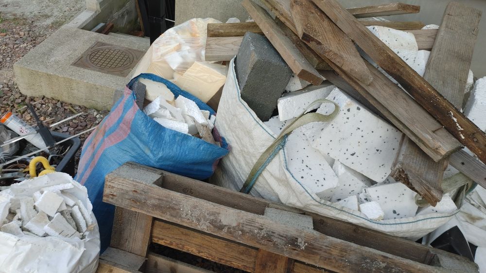 Styropian ścinki po budowie oddam