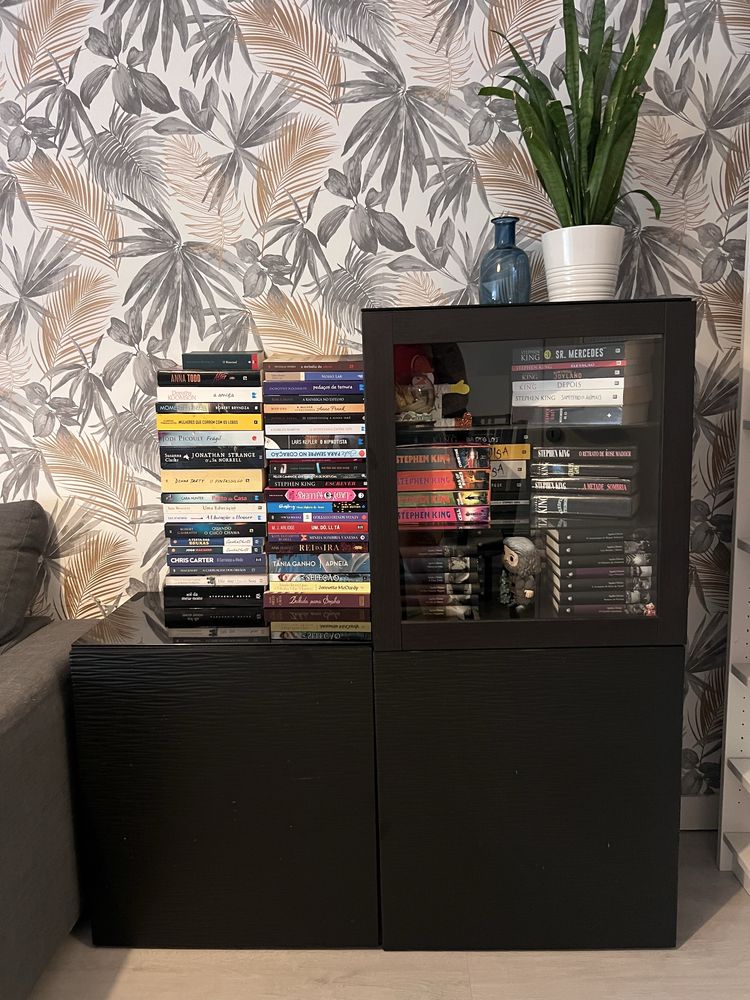 Movel Preto ikea com vidro