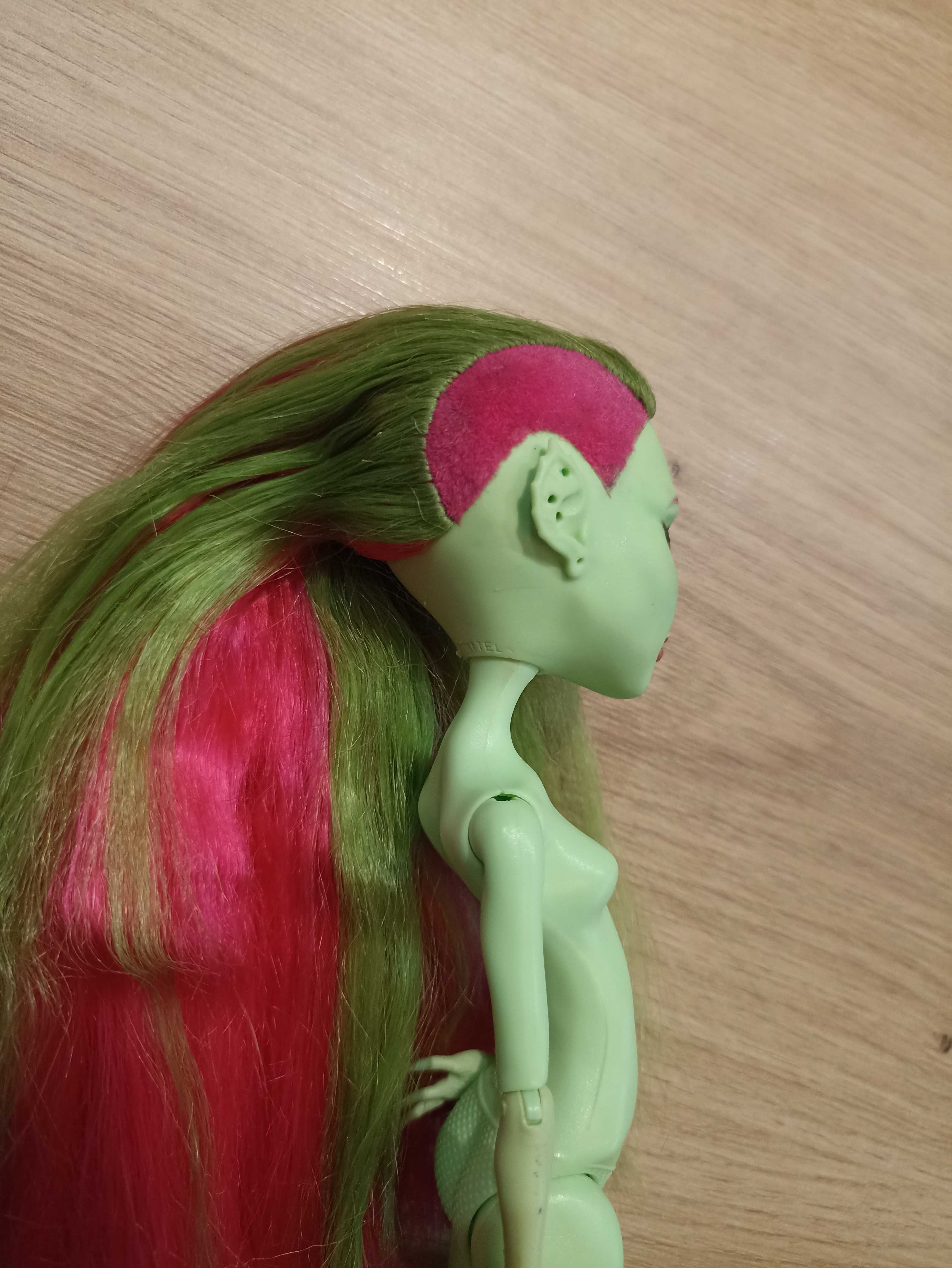 Venus Monster High ooak głowa