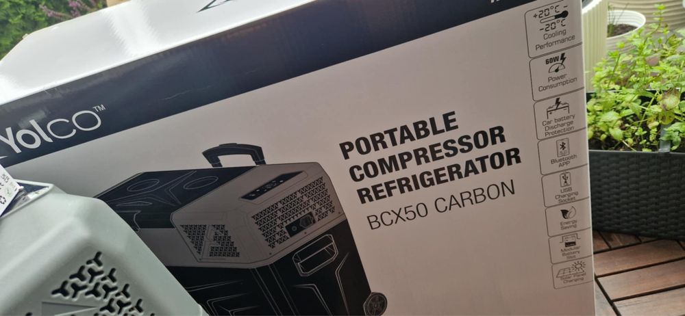 Przenośna lodówka kompresorowa BCX50 CARBON Yolco