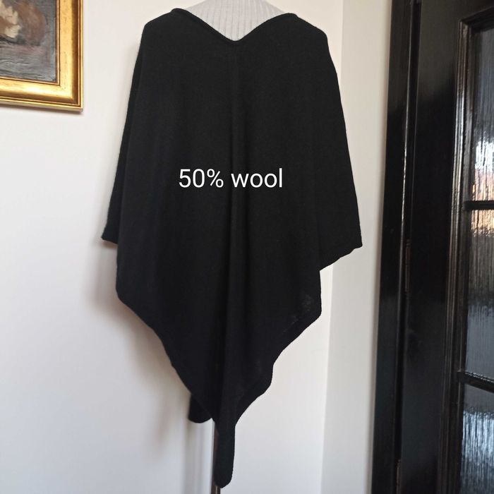 Nowe ponczo z metką Esprit