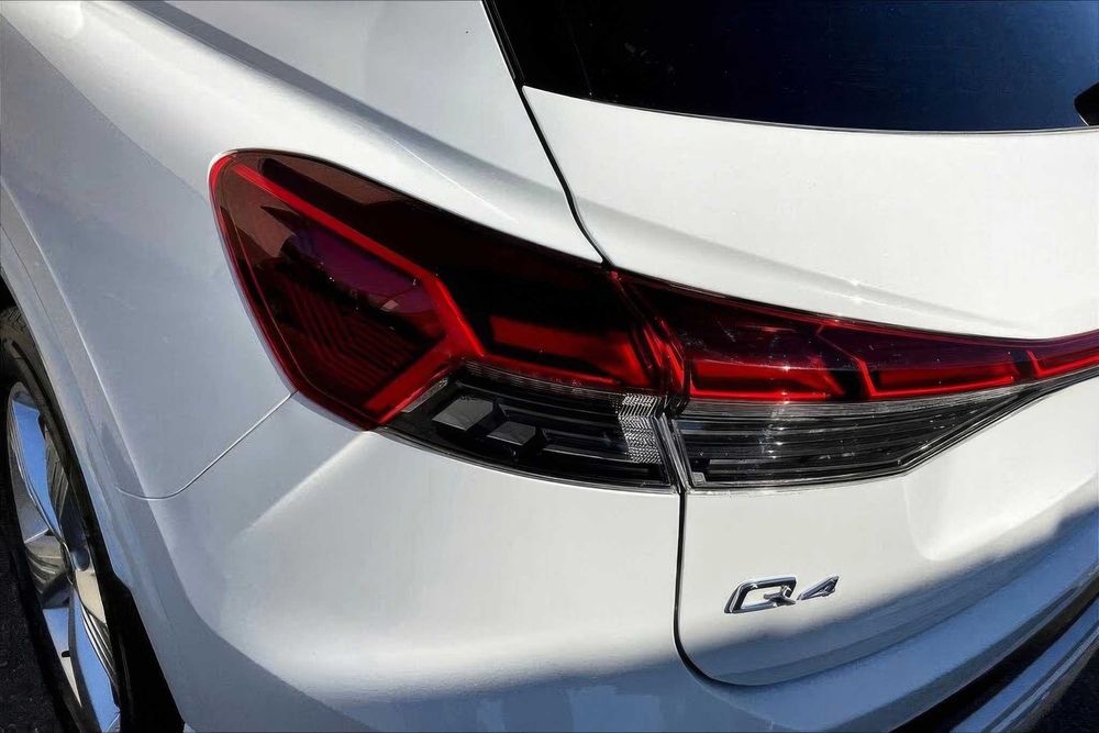 Audi Q4 e-tron quattro Prestige      2023