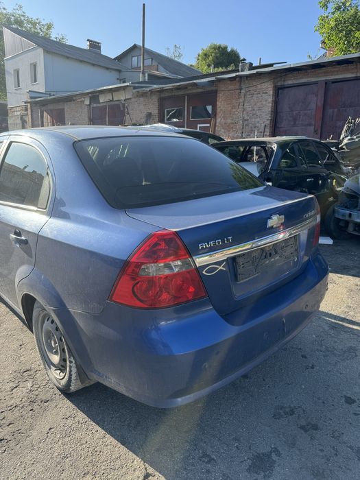розбірка розборка chevrolet Aveo T250 запчастини