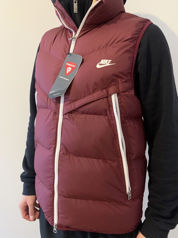 Жилетка Nike Storm-Fit Windrunner PRIMALOFT