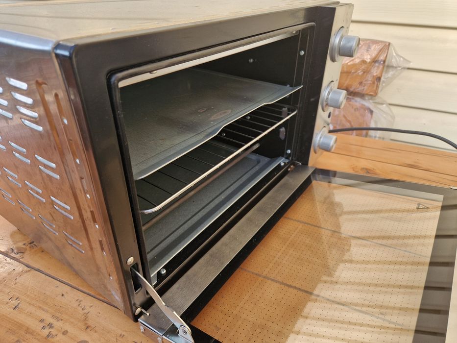 Духова шафа Steba KB23