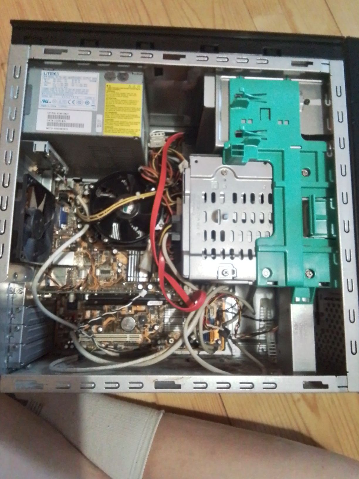 Продам комп'ютер HP