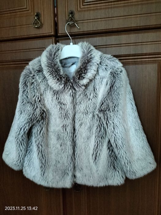 шубка демосезонна TU на 2-3 роки